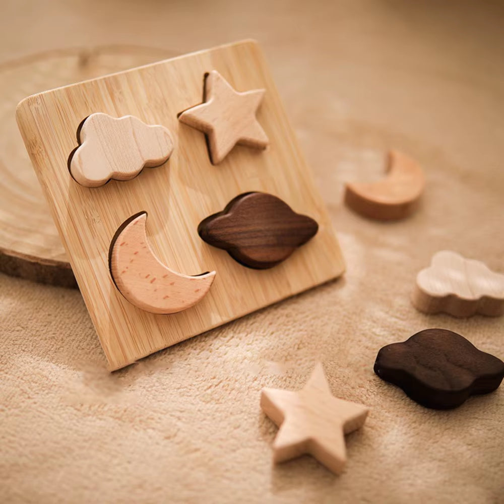 Wooden Star and Moon Puzzle, Montessori Educational Toy, Early Learning Shape Matching Game for Kids, Develops Hand-On Skills